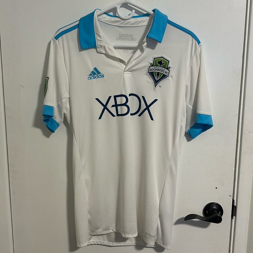 2018 Seattle Sounders FC officially licensed jersey. Away.  Size M. Adidas.
